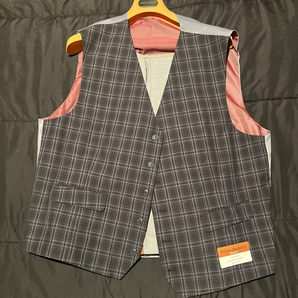 New Steve Harvey 3pc Suit - Picture 2 of 4